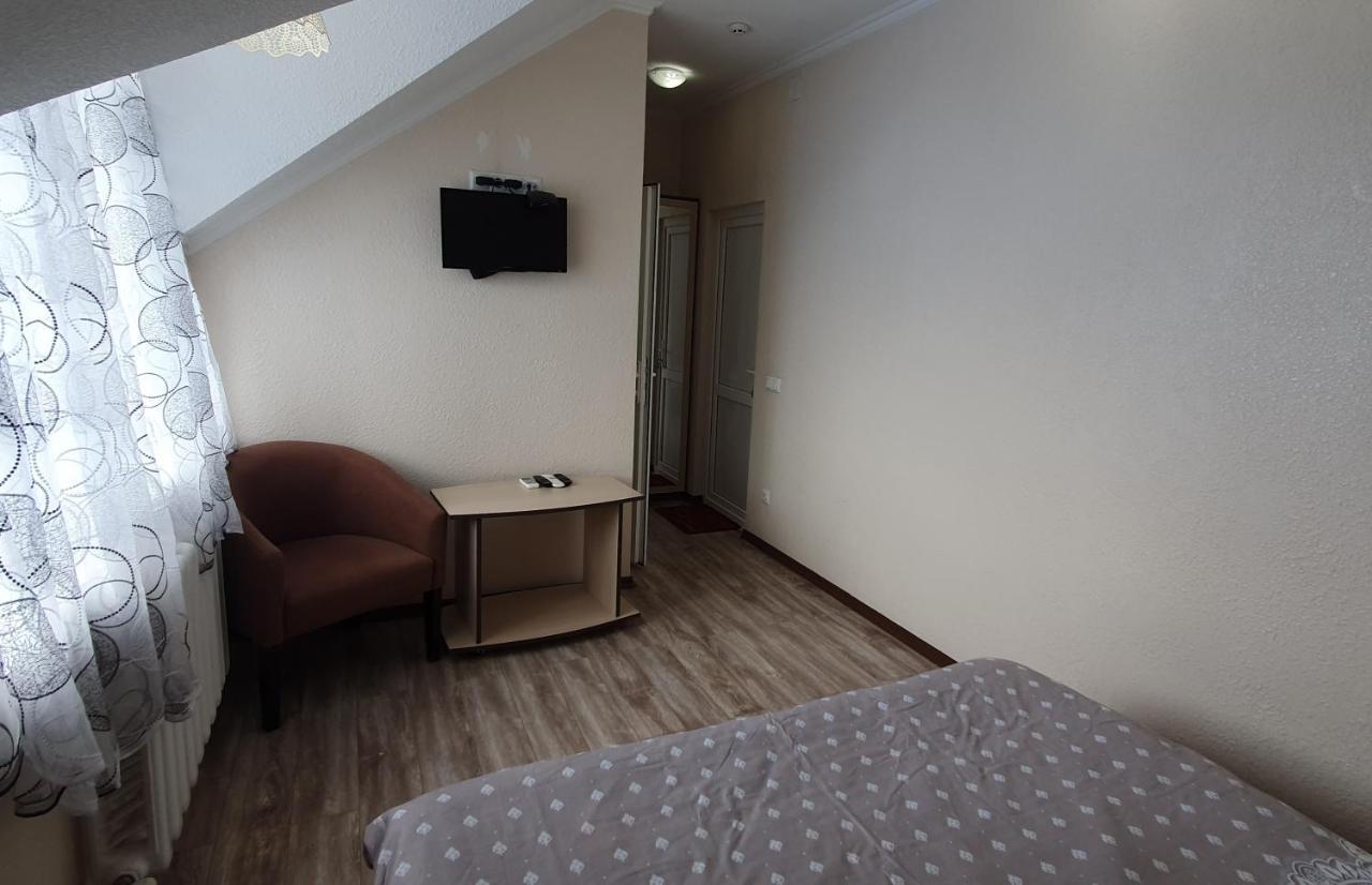 Hotel Konus Falesti Extérieur photo